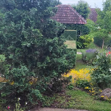 아파트 Mali Vrt Melenci